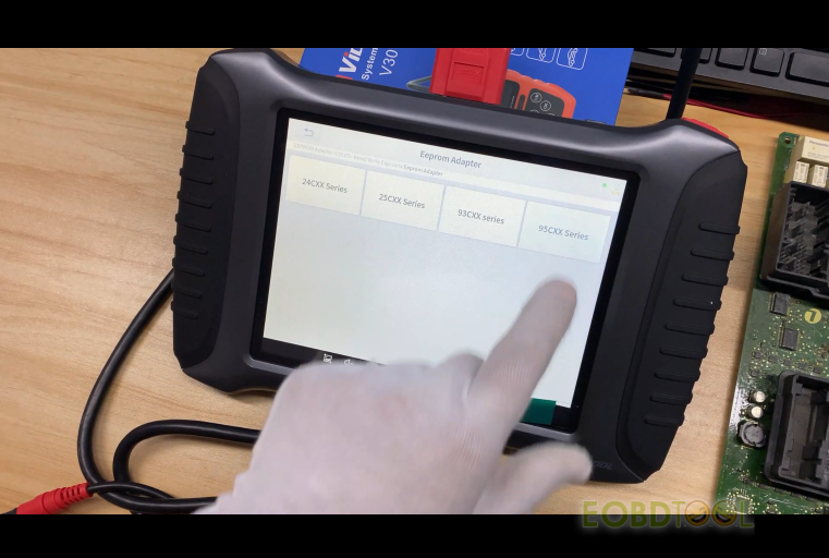how to use xtool x100 pad3 device to read BMW FEM 95128 data 6